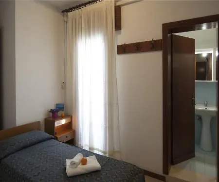 Otel Linda 3*