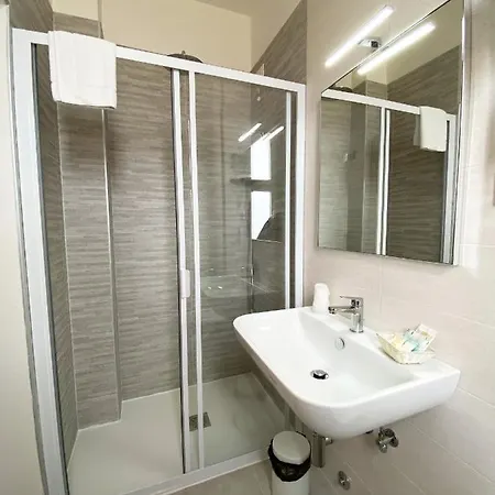 Linda Otel