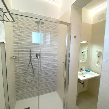 Linda Otel Caorle