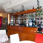 Linda Hotel 3*
