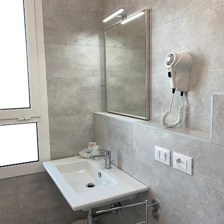 Linda Hotel 3*